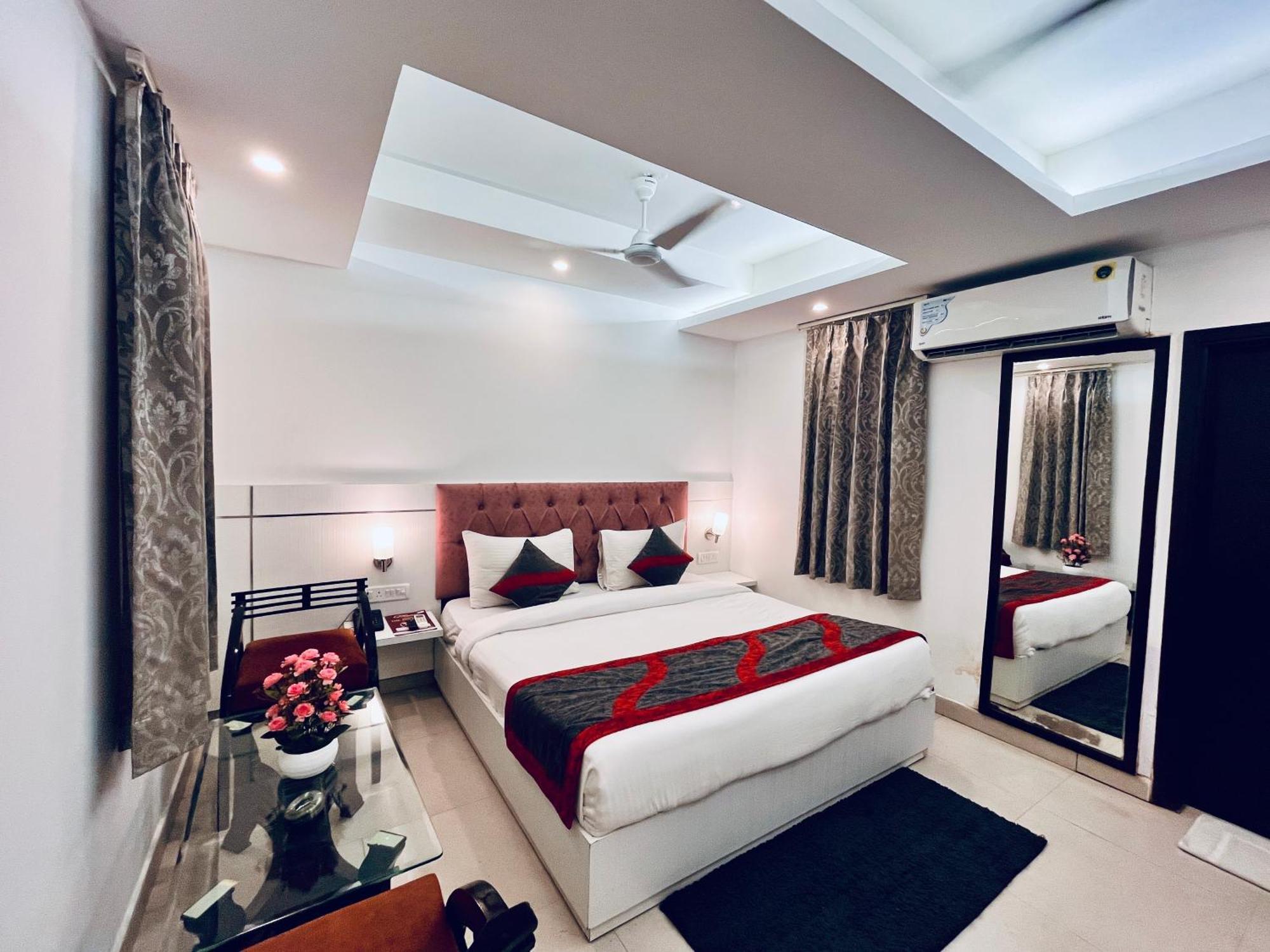 Hotel The Gold Inn - Karol Bagh Delhi Exterior foto