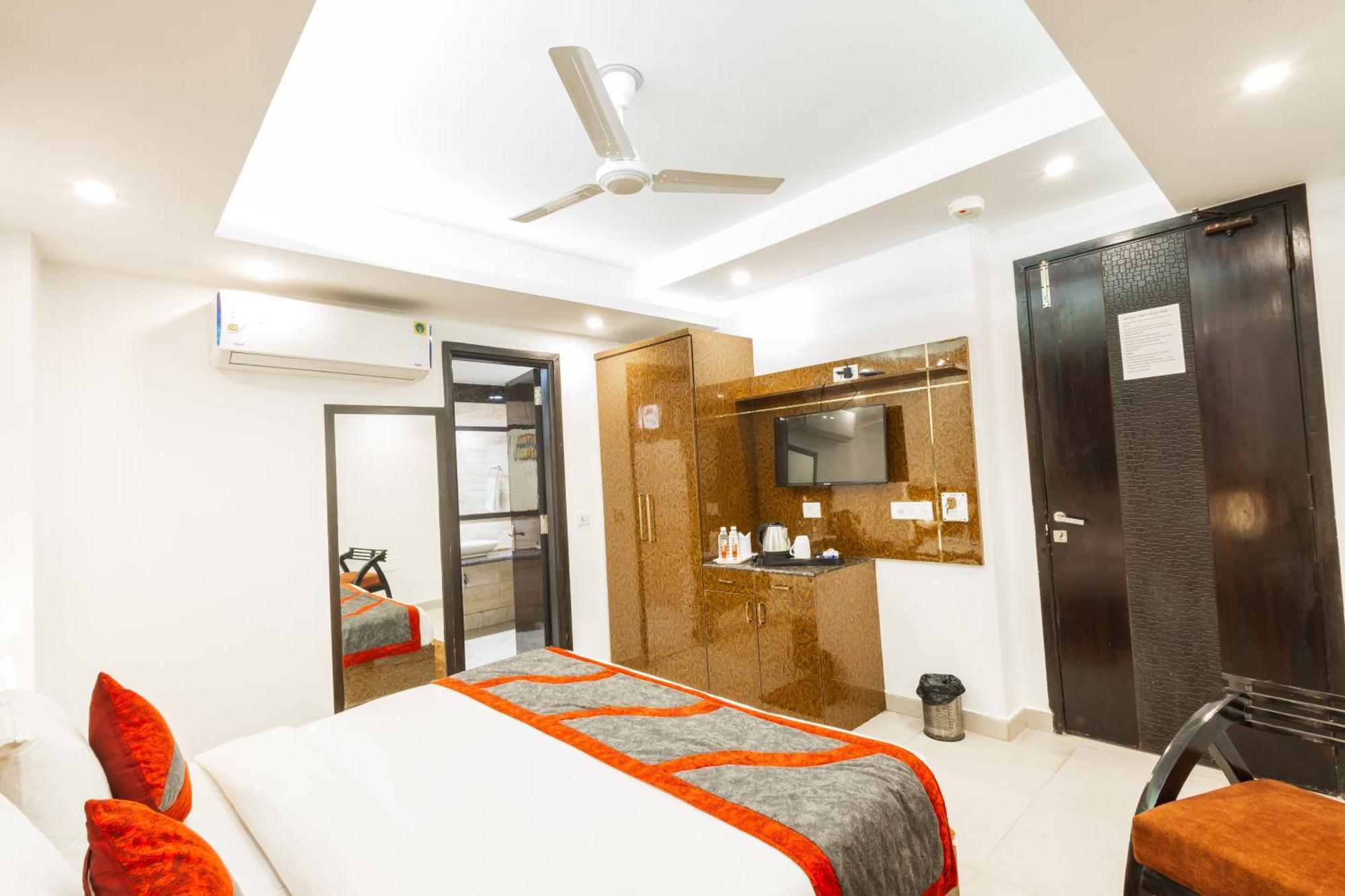 Hotel The Gold Inn - Karol Bagh Delhi Exterior foto