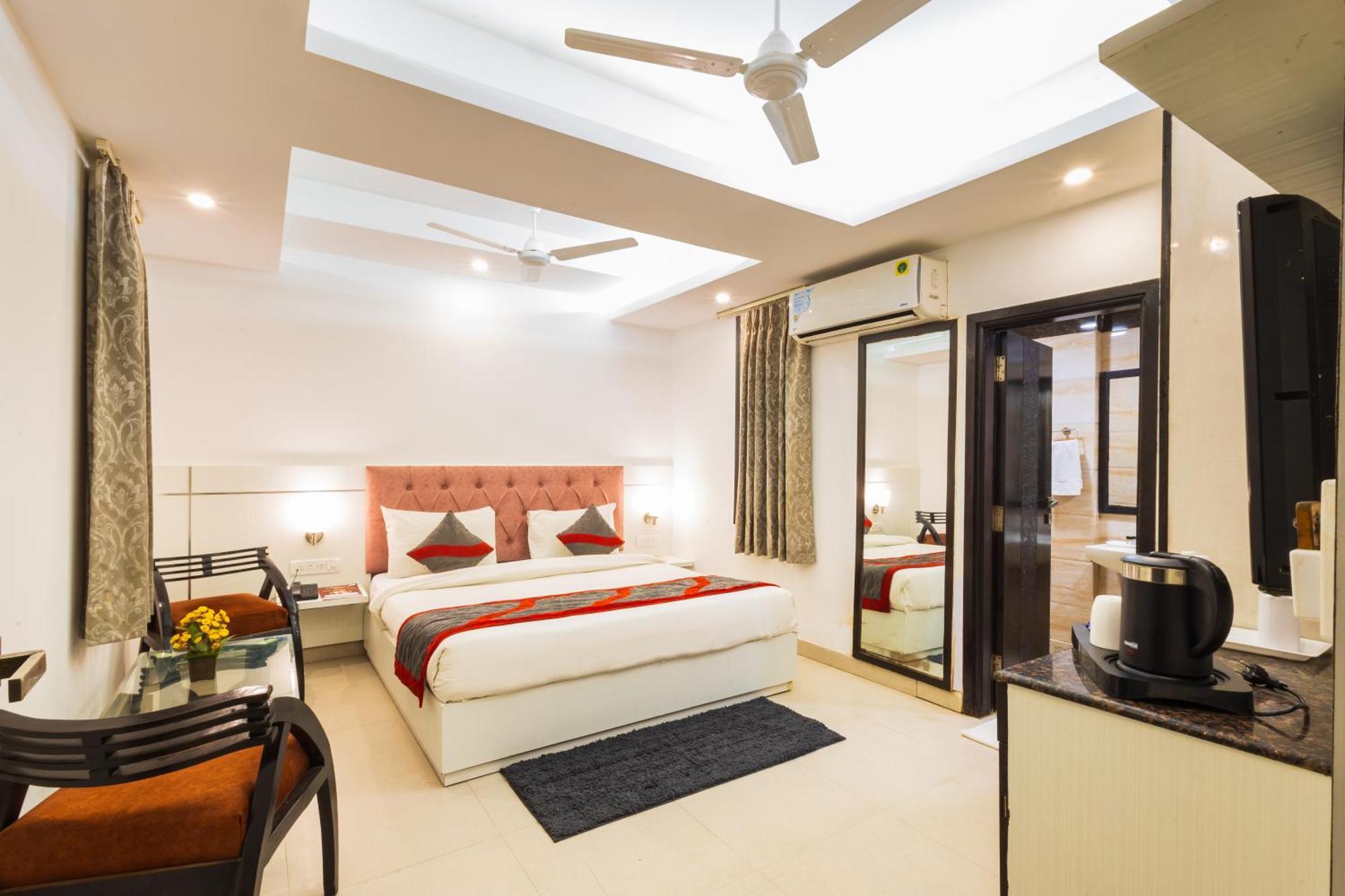 Hotel The Gold Inn - Karol Bagh Delhi Exterior foto