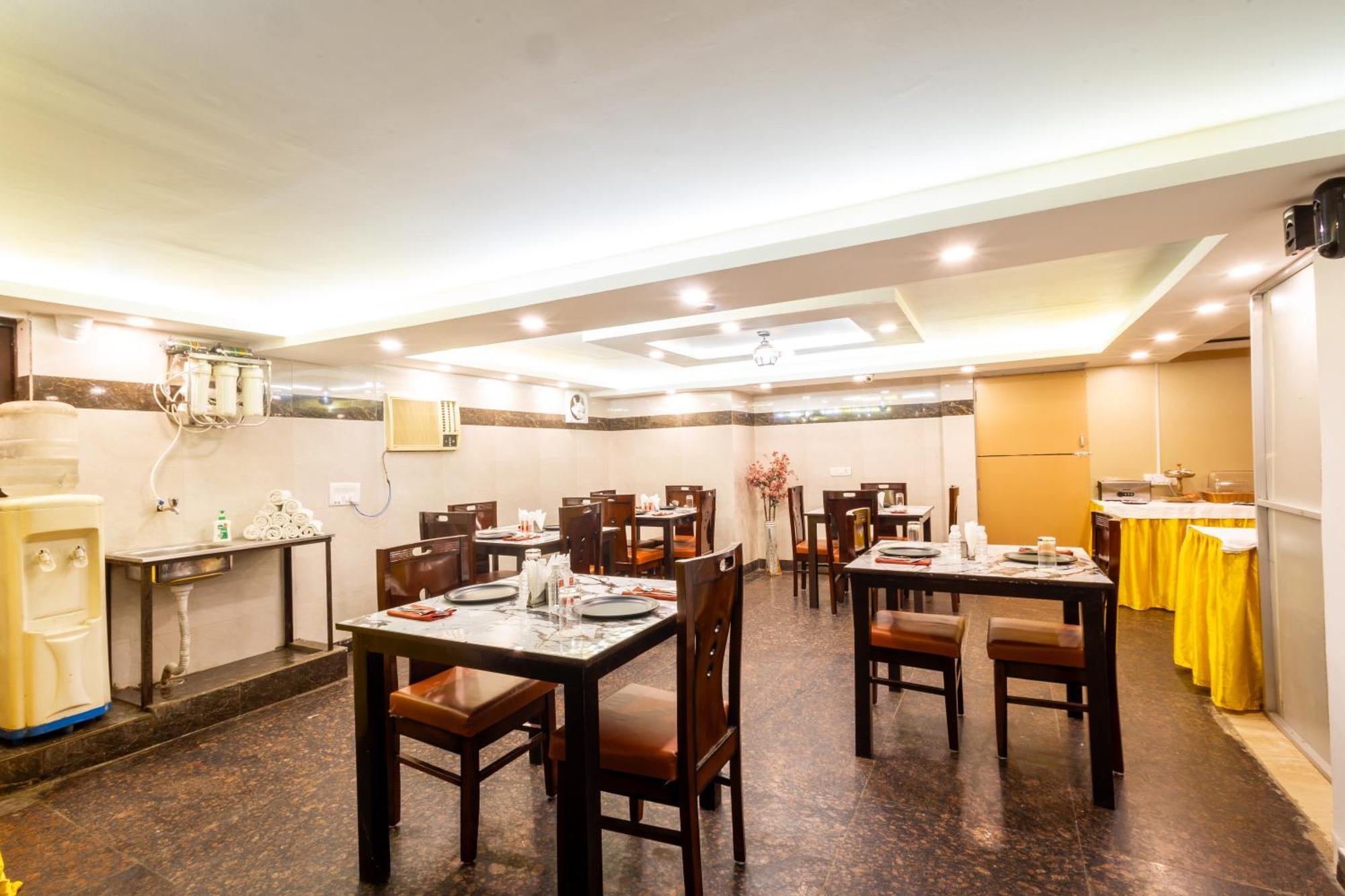 Hotel The Gold Inn - Karol Bagh Delhi Exterior foto