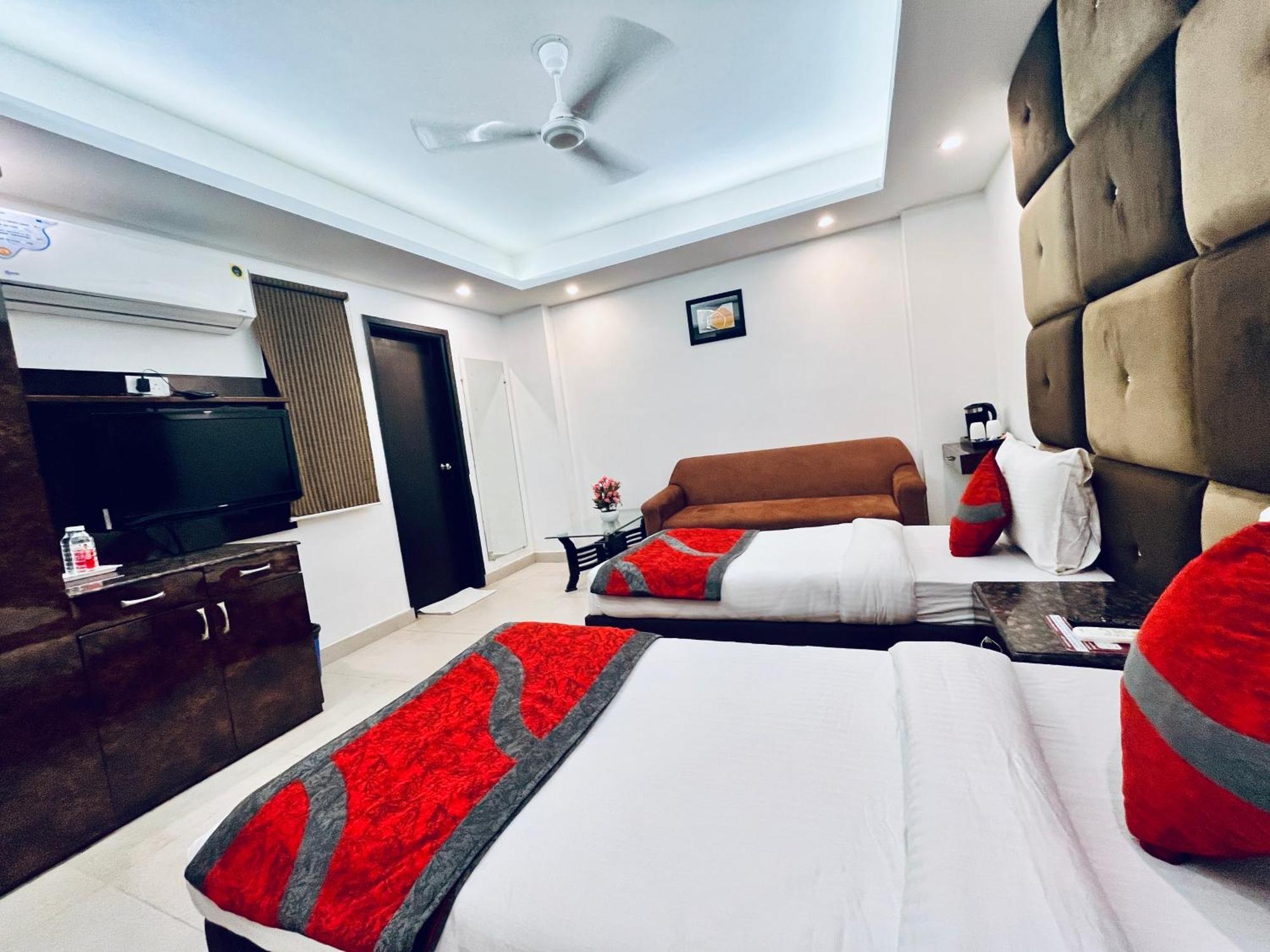 Hotel The Gold Inn - Karol Bagh Delhi Exterior foto