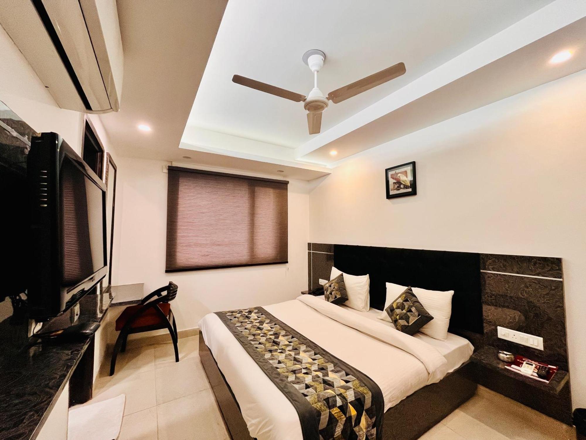Hotel The Gold Inn - Karol Bagh Delhi Exterior foto